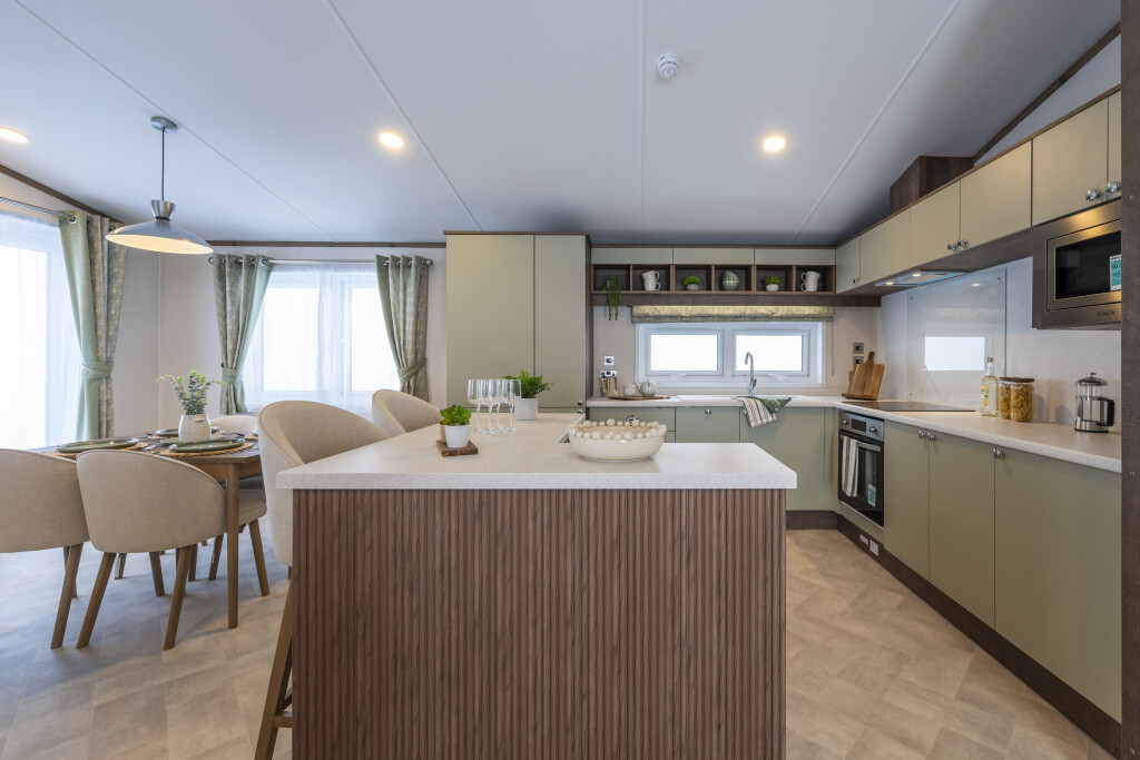 Home Image 9