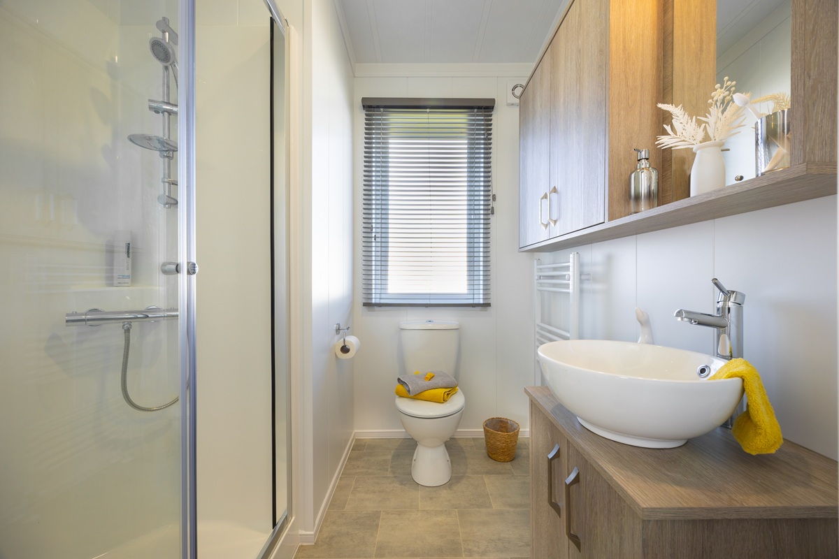Home Image 17