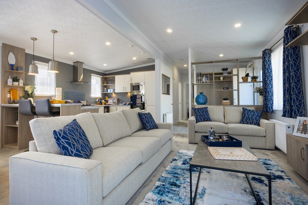 Home Image 15