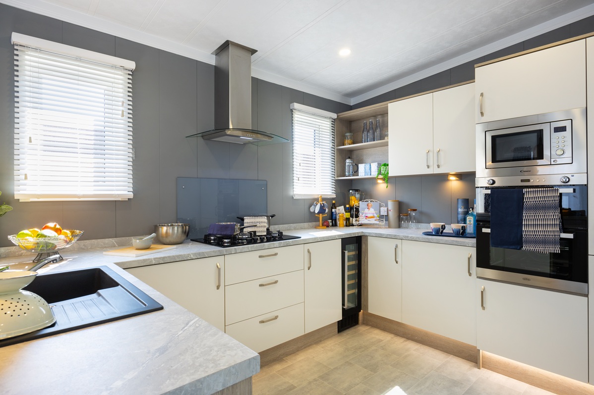 Home Image 2